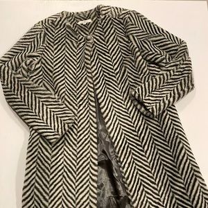 Fever collarless faux fur two tone gray jacket.  Women’s size medium